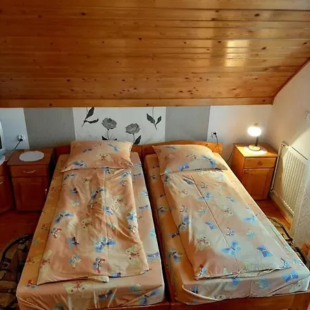 Farm stay Chata Pod Lasem Spytkowice (Nowy Targ)